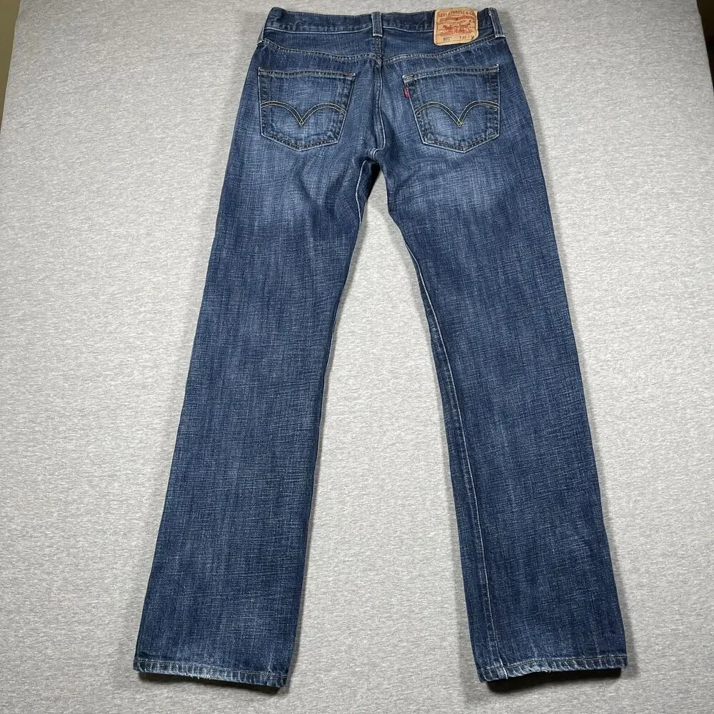 Levi's 501 Jeans Mens 33x34 (31x31) Blue Medium Wash Straight Classic Button Fly